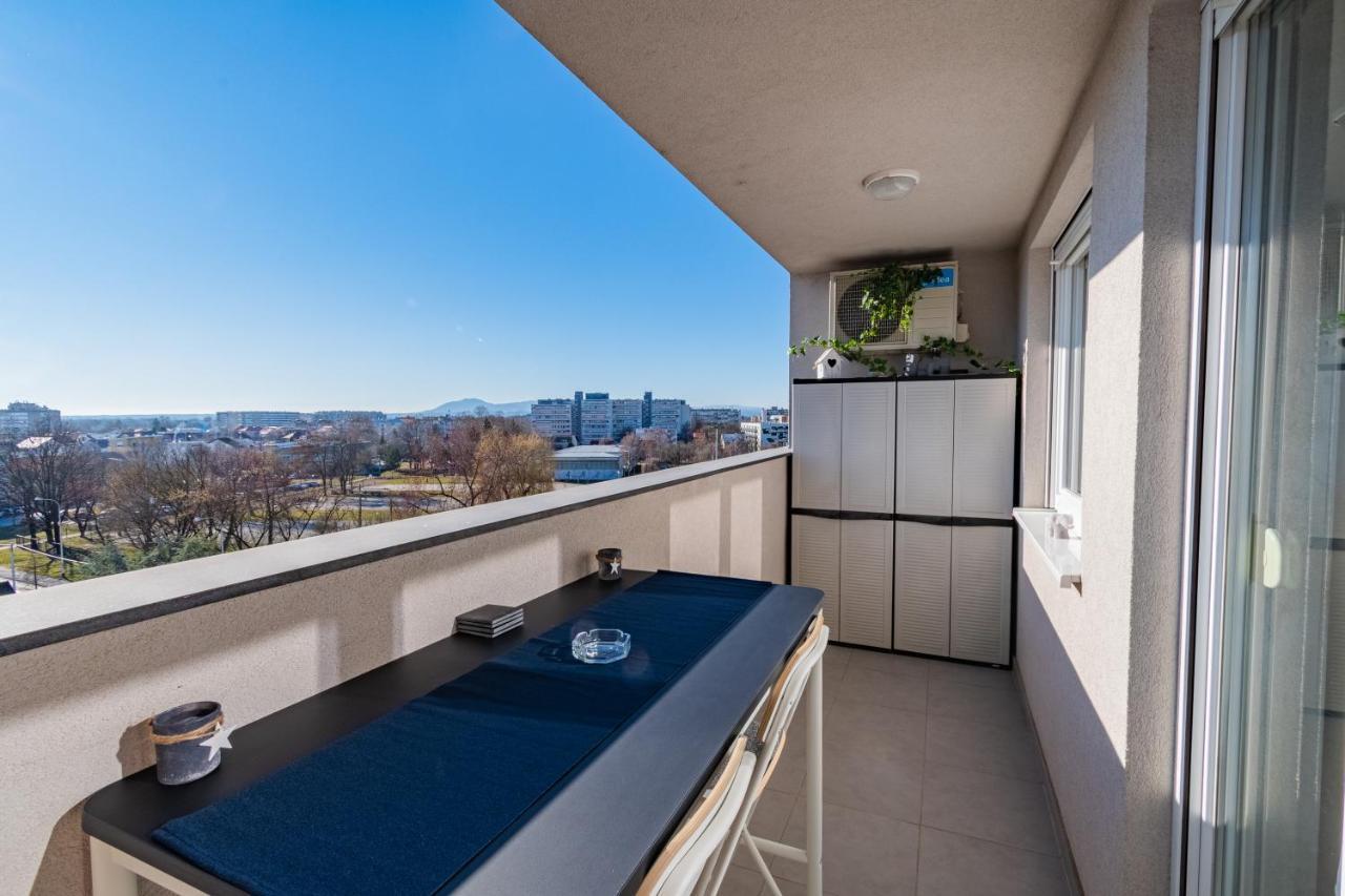 Flexible Selfcheckins 30 - Zagreb - Garage - Electric Vehicle Ccharger - Big Loggia - New - Apartments Repinc 30 Exterior foto